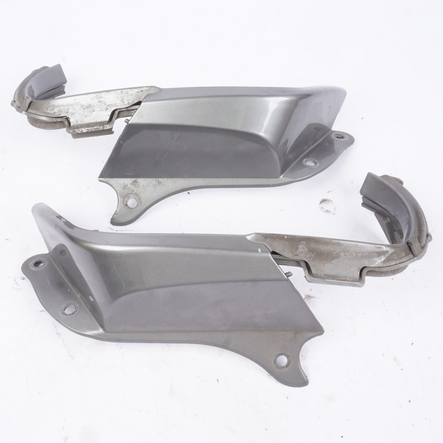2003 - 2008 BMW E85 Z4 REAR LEFT RIGHT TAIL LIGHT TRIM COVER PANEL
