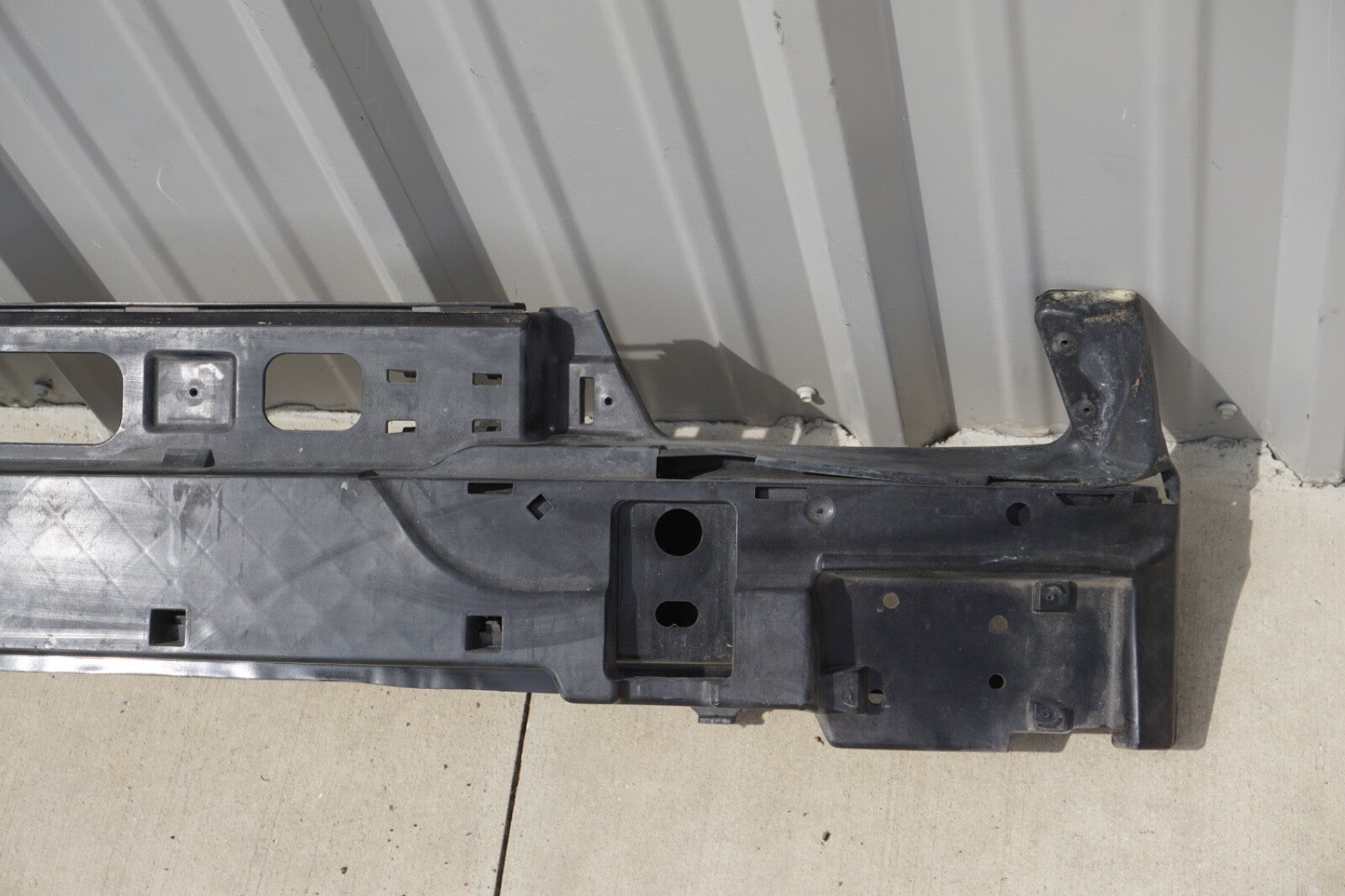 2009-2012 BMW 7 Series F01 F02 Rear rebar crash reinforcement bar OEM 7898898