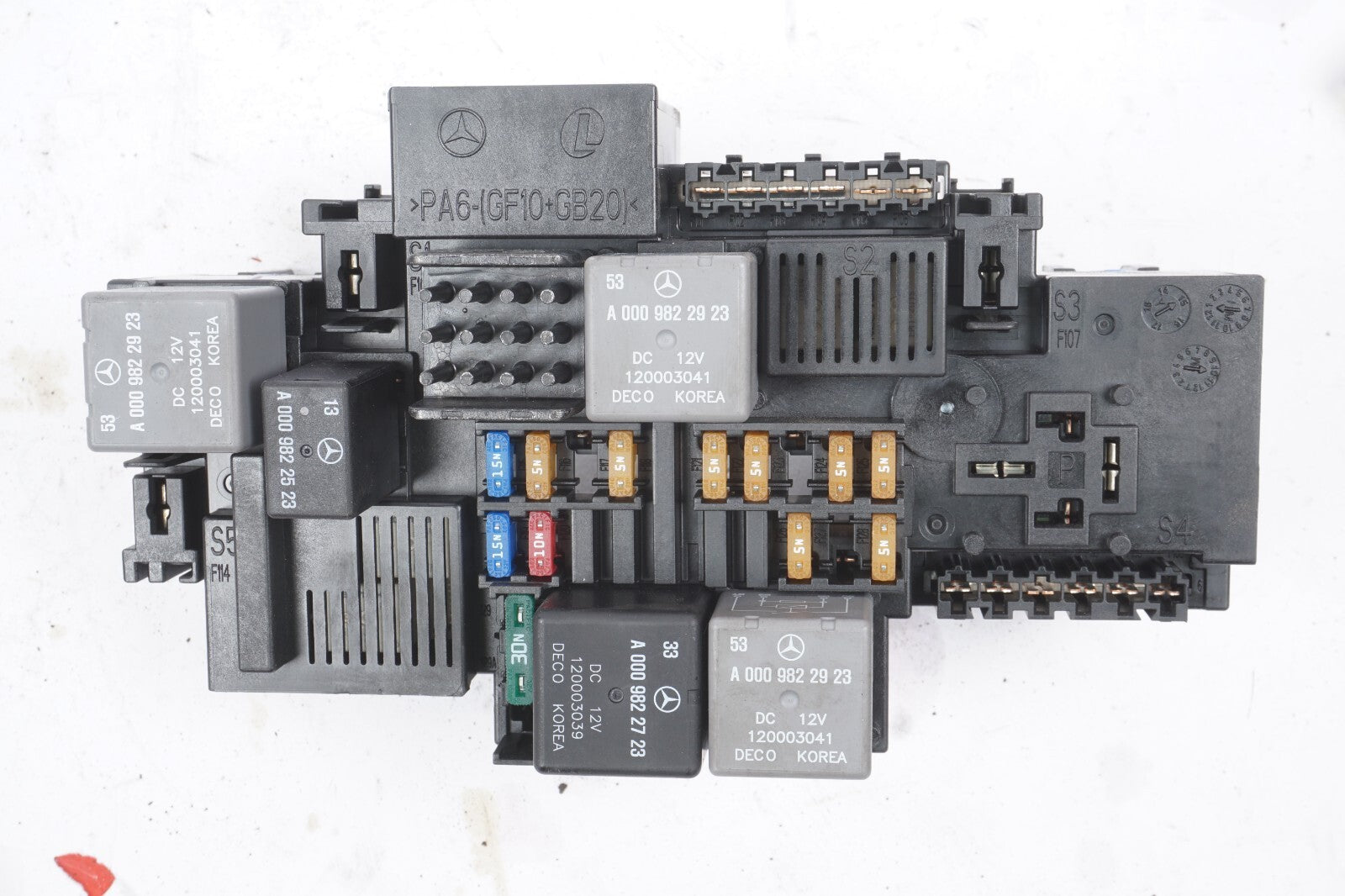 14-17 Mercedes S550 W222 Relay Fuse Box 2229063302  OEM