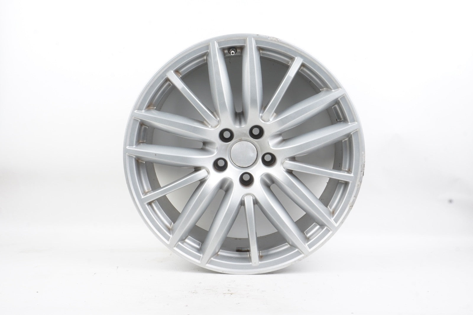 2014 - 2020 Maserati Ghibli Rear Wheel Rim 19" OEM