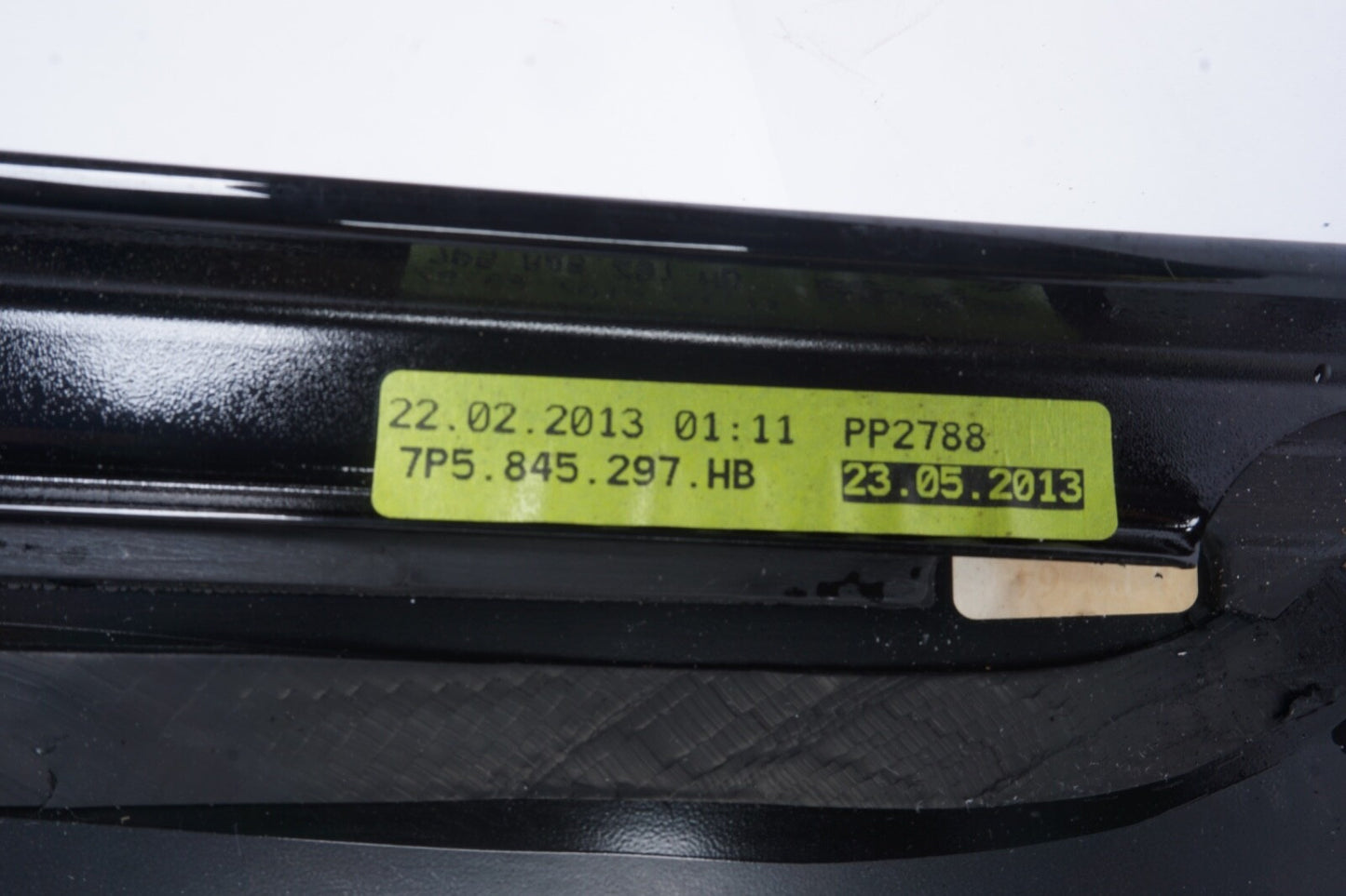 2011 - 2018 PORSCHE CAYENNE REAR LEFT DRIVER SIDE QUARTER WINDOW GLASS  OEM