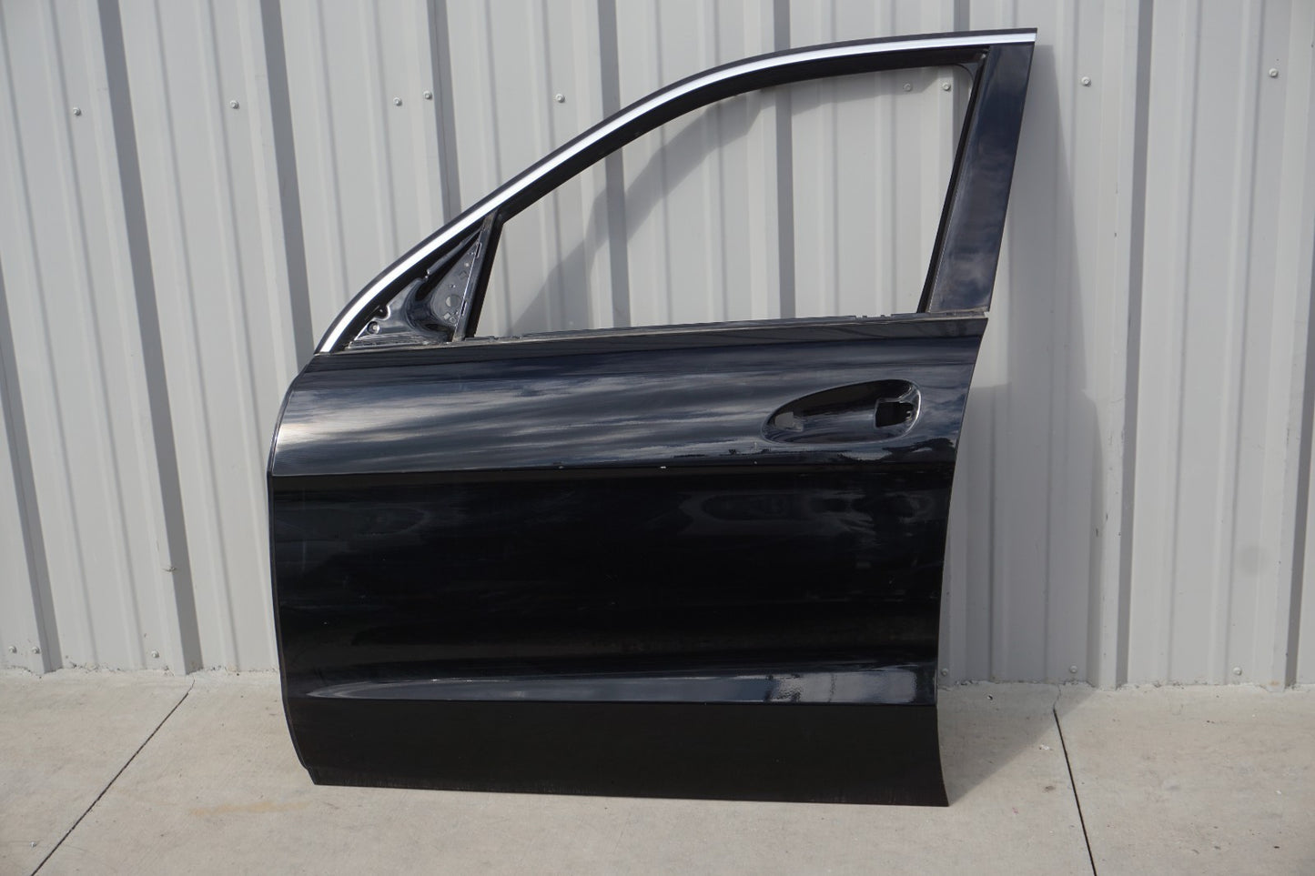 13-16 Mercedes X166 W166 ML GL GLS Front Left Driver Door Shell OEM