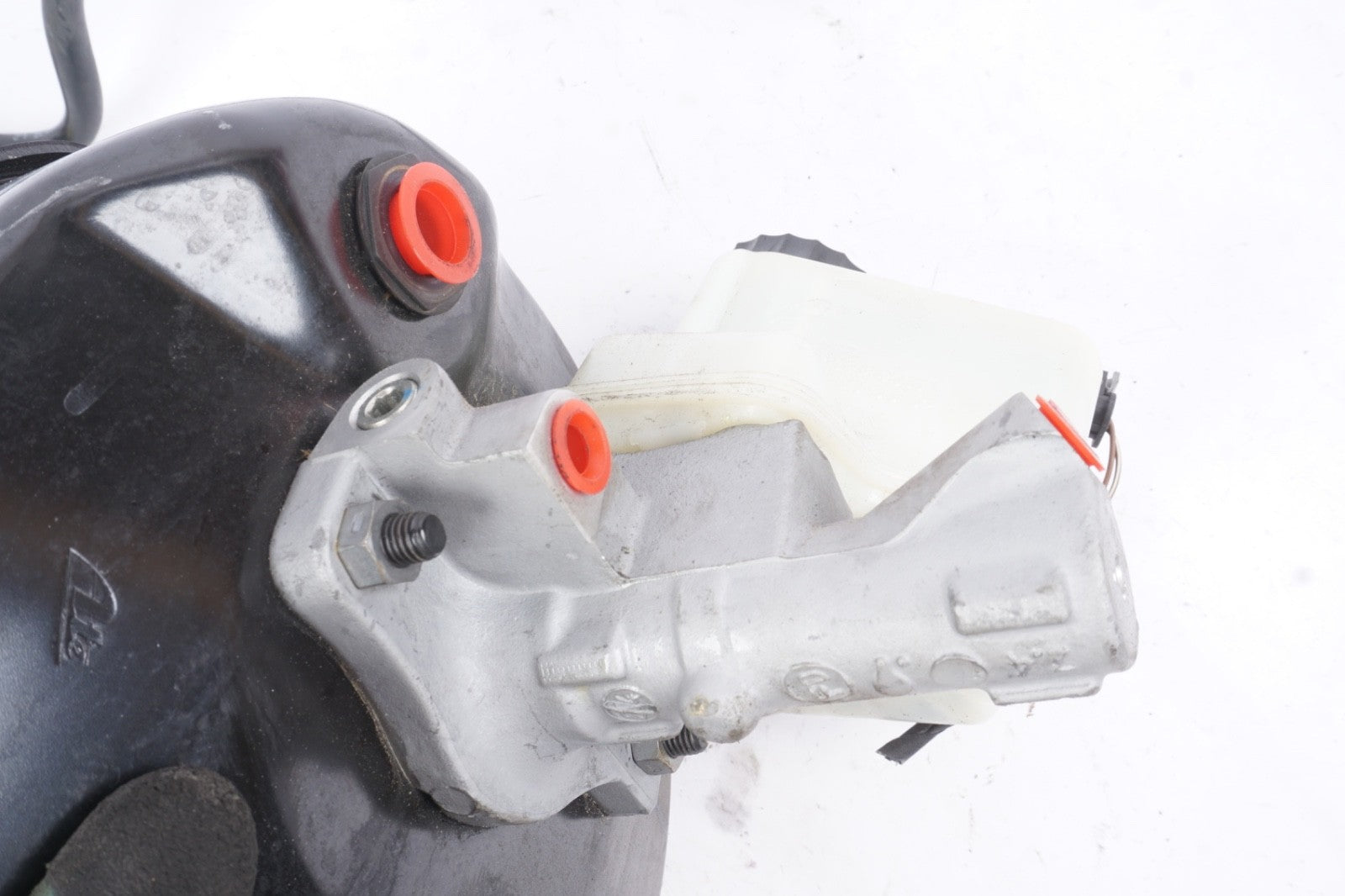 2010-2014 MERCEDES E350 C207 AWD POWER BRAKE BOOSTER MASTER CYLINDER TANK OEM