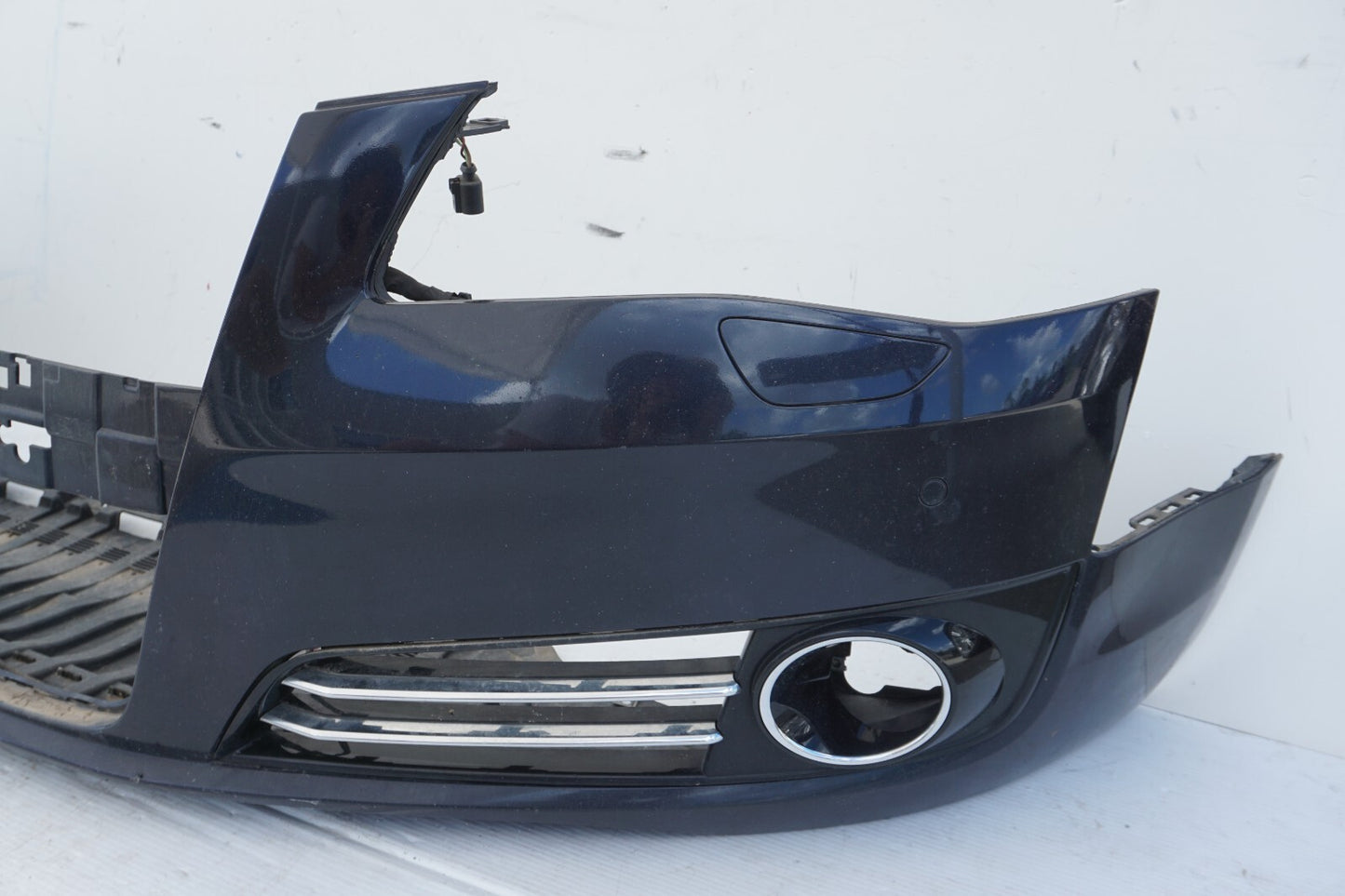 2011 - 2014 AUDI A8L A8 FRONT BUMPER COVER OEM