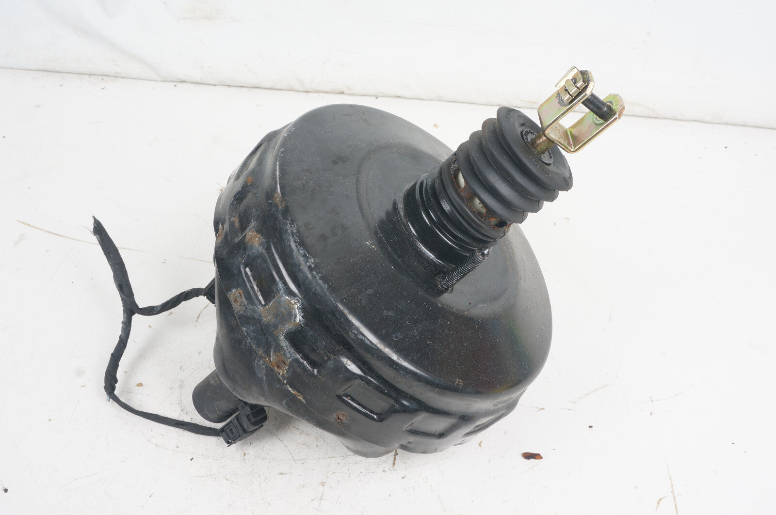 06 - 09 Mercedesz CLK350 CLK500 W209 POWER BRAKE BOOSTER A0054304830 OEM