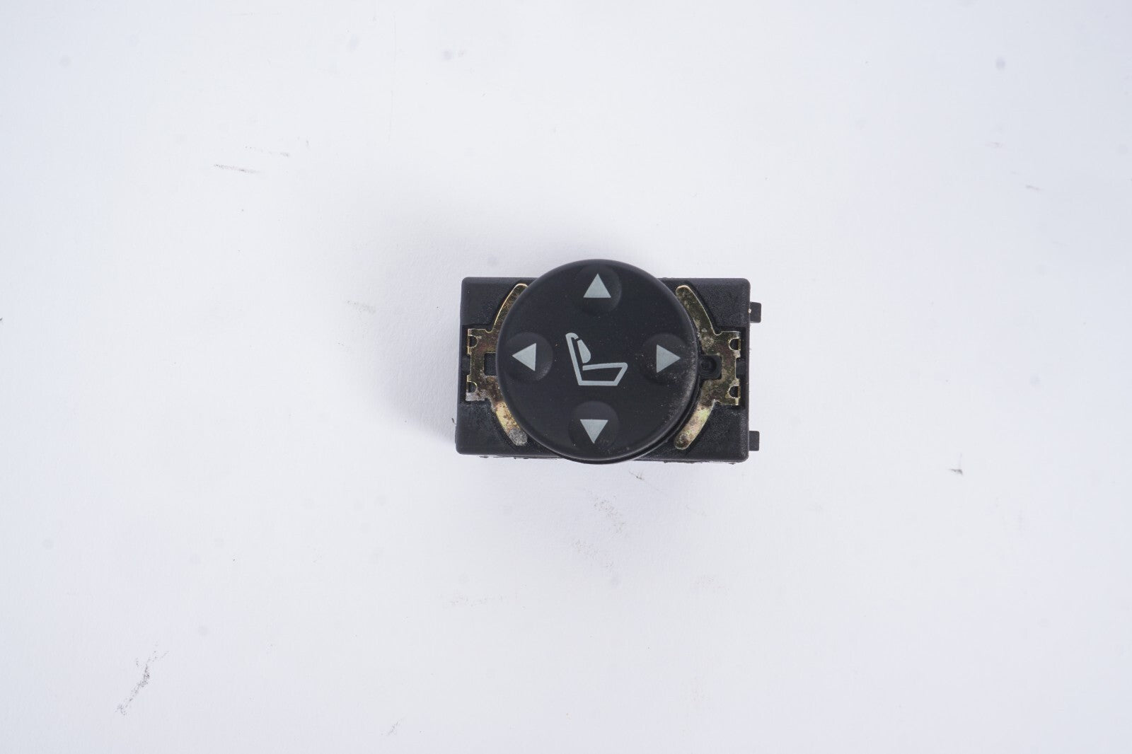 2006 - 2010  BMW 650i E64 Front Right Passenger Seat Lumbar Adjust Switch OEM