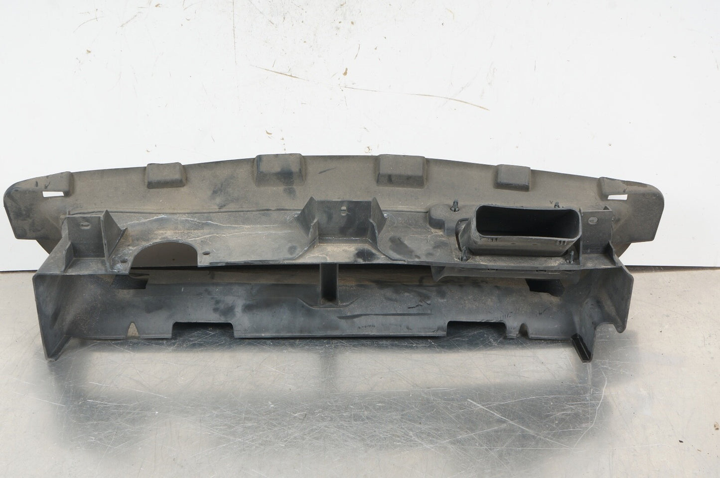 2006-2013 Volvo C70 Radiator Air Duct Assy 30678470