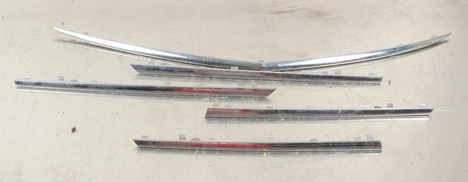 06-10 MERCEDES R350 R500 FRONT GRILL MOLDING STRIPS SET OF 5 OEM