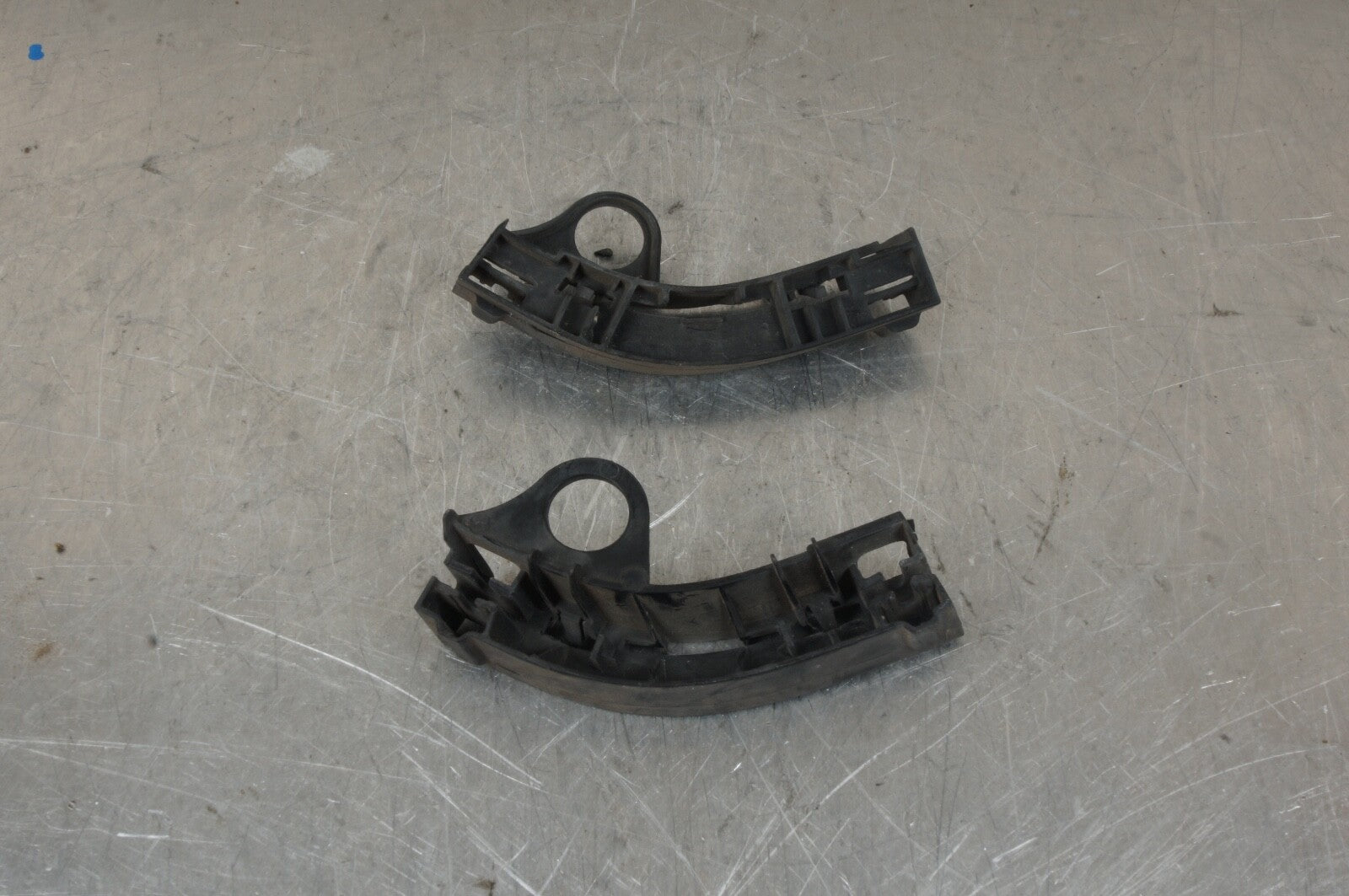 BMW E70 X5 2007-2013 Front Left Right Bumper Cover Mount  7165471 7165472