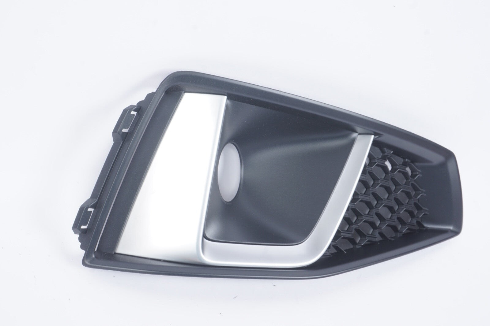For 2022 Audi A4 Front Bumper Fog Light Grille Cover Trim 8WD807682 RIGHT