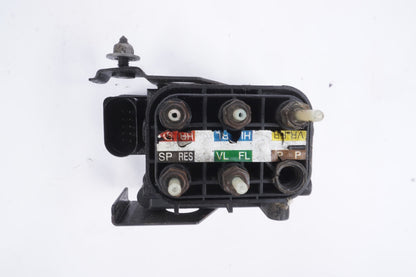 07-13 MERCEDES-BENZ W221 S550 AIR SUSPENSION CONTROL VALVE OEM
