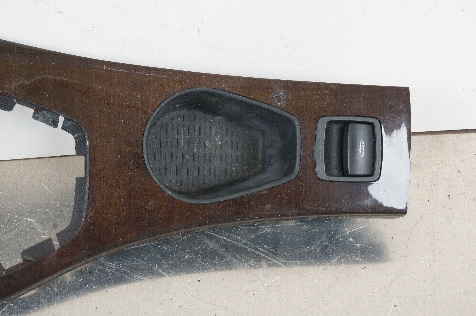 09-12 BMW 328i E90 Front Center Console Shifter Joystick Molding Bezel Wood OEM