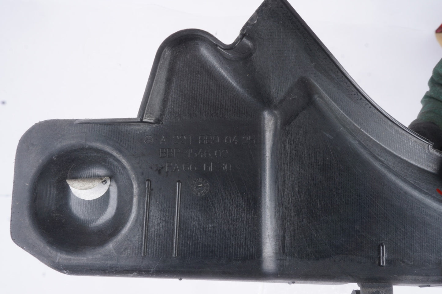 2007 - 2013 Mercedes Benz S Class W221 Support Bracket Fender Front Left Right