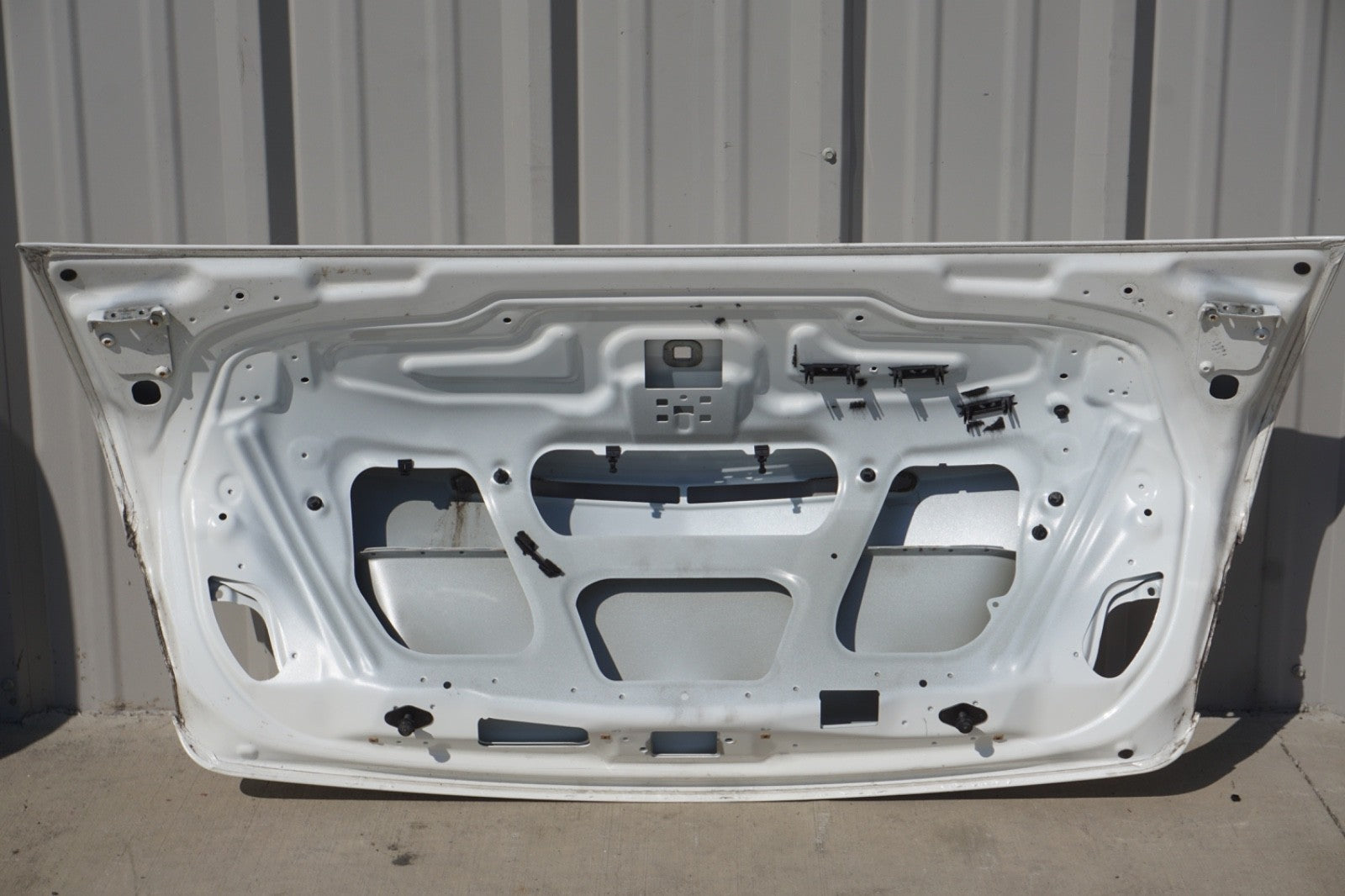 2011 - 2017 Mercedes W207 E550 E400 E350 Convertible Trunk Lid Panel OEM