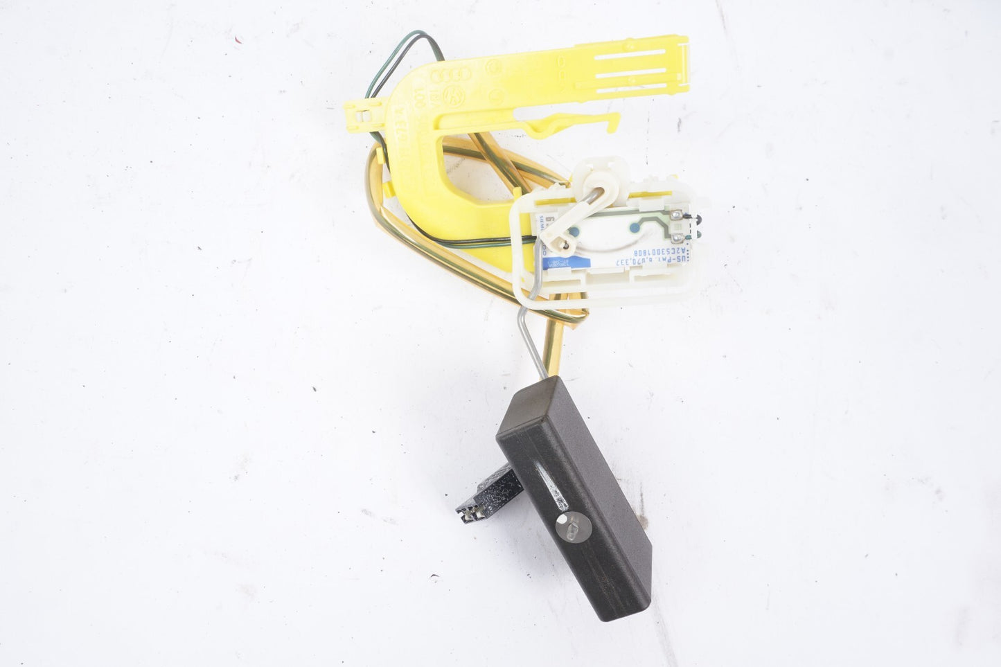 04-10 AUDI A8 A8L 4.2L Left & Right Fuel Pump & Sending & Module & Hoses Set