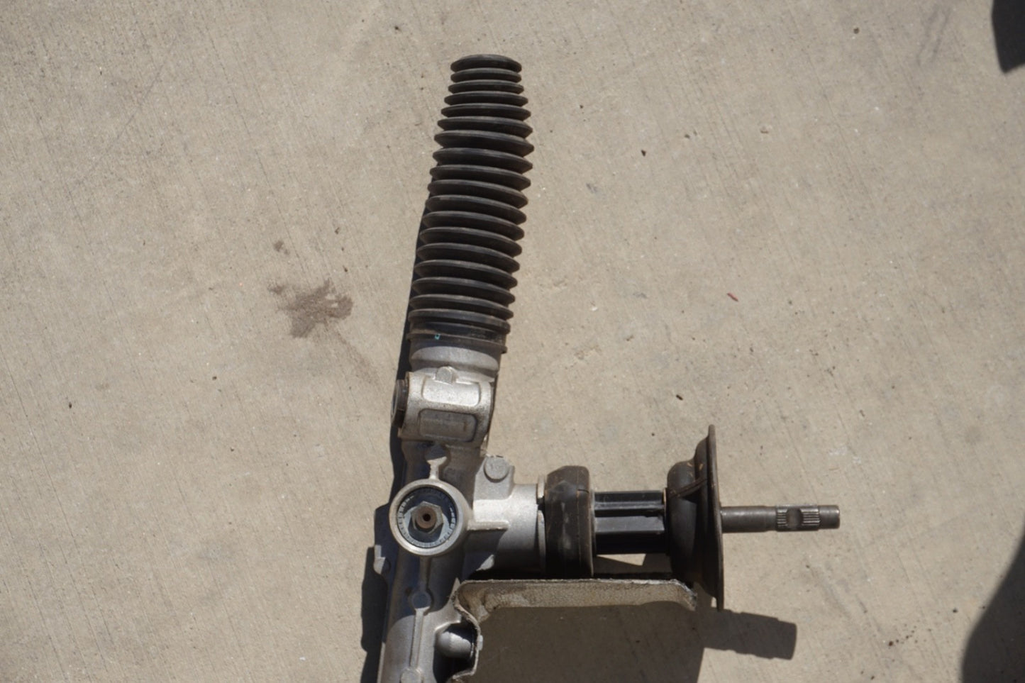 2016 - 2019 Jeep Renegade Steering Rack OEM