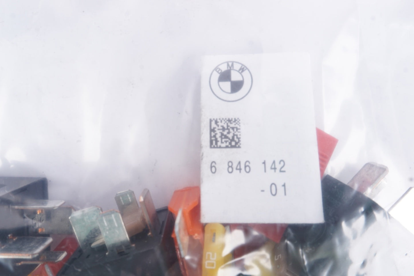 2018 - 2022 BMW X2 OEM FUSE RELAY FUSES RELAYS 6846142