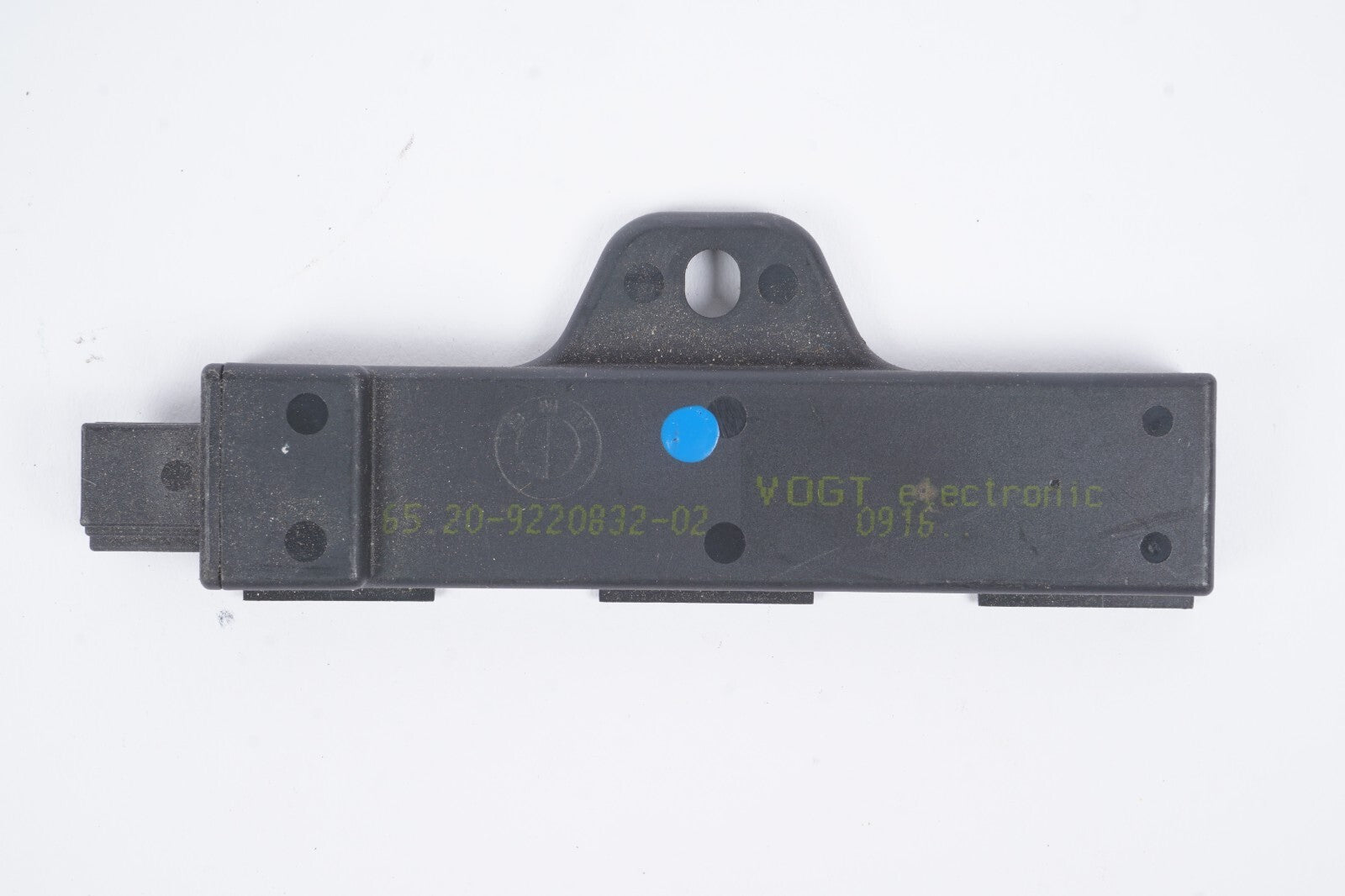 2019 -2024 BMW 430I G22 Keyless Go Access Antenna 9220832  OEM