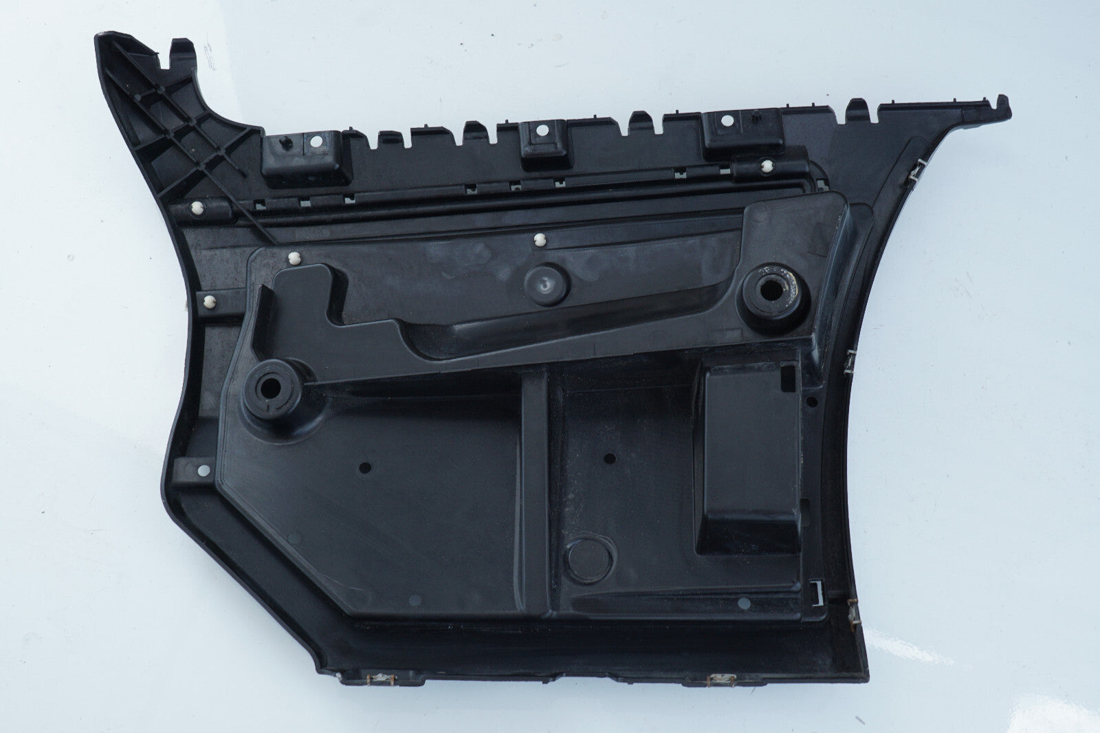 07 - 13 BMW 335i 328i E93 REAR BUMPER BRAKET SUPPORT GUIDE LEFT DRIVER SIDE OEM