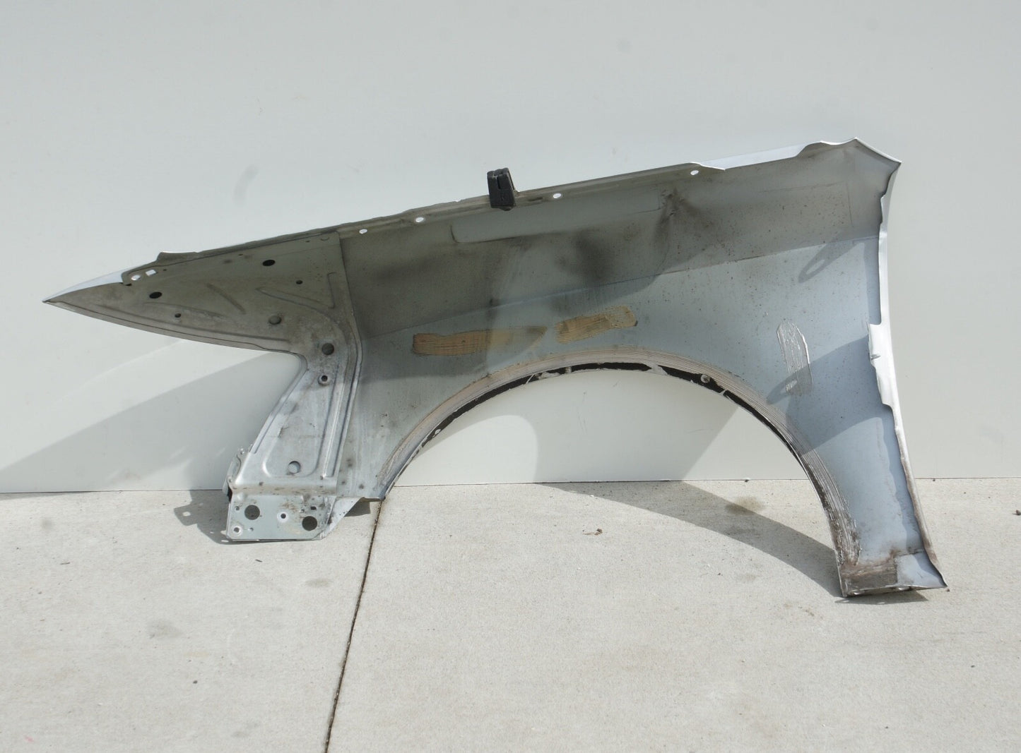 2005 - 2011 AUDI A6 Passenger Right Front Fender Cover OEM