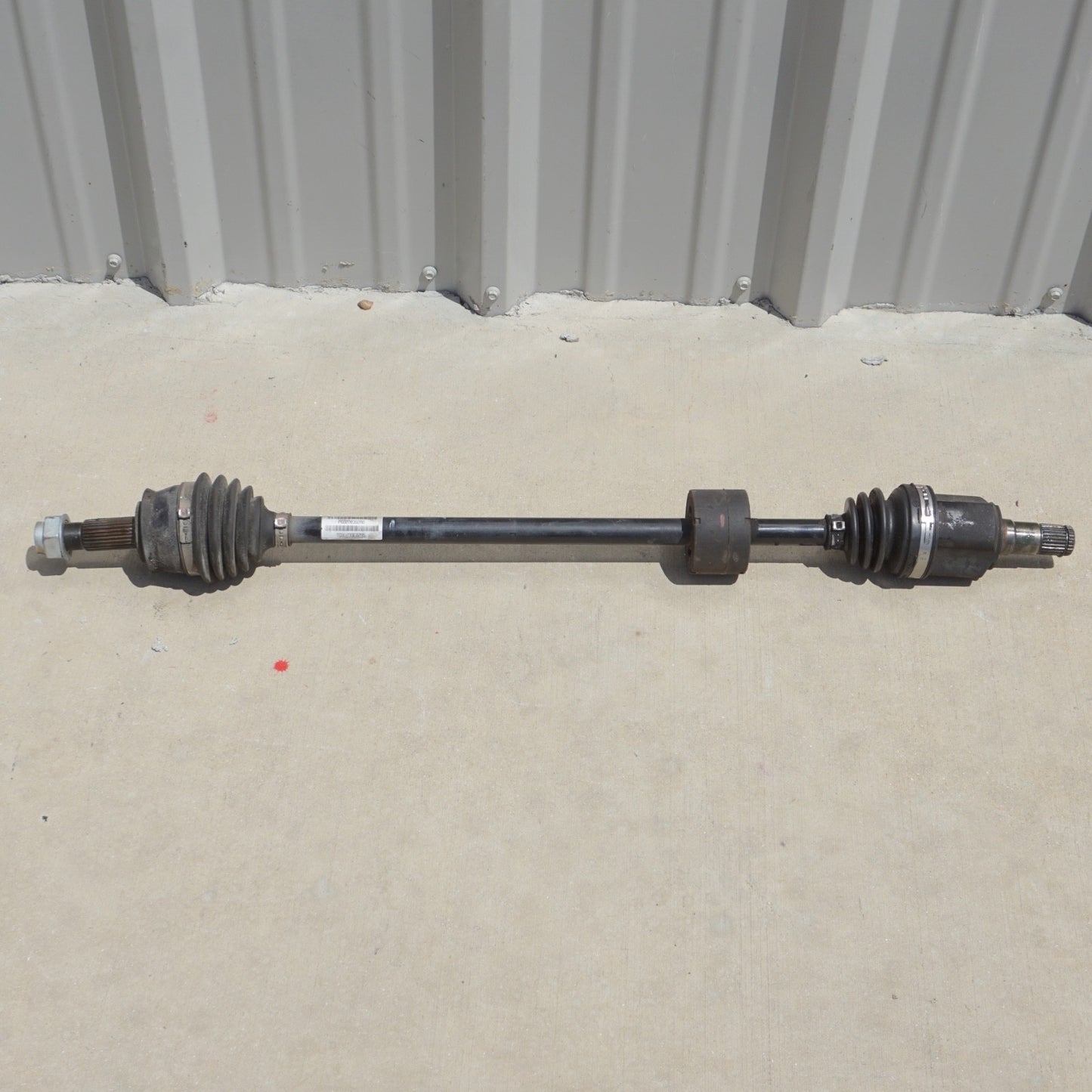 2012 - 2017 FIAT 500 RIGHT AXLE SHAFT DRIVE P68070392AB