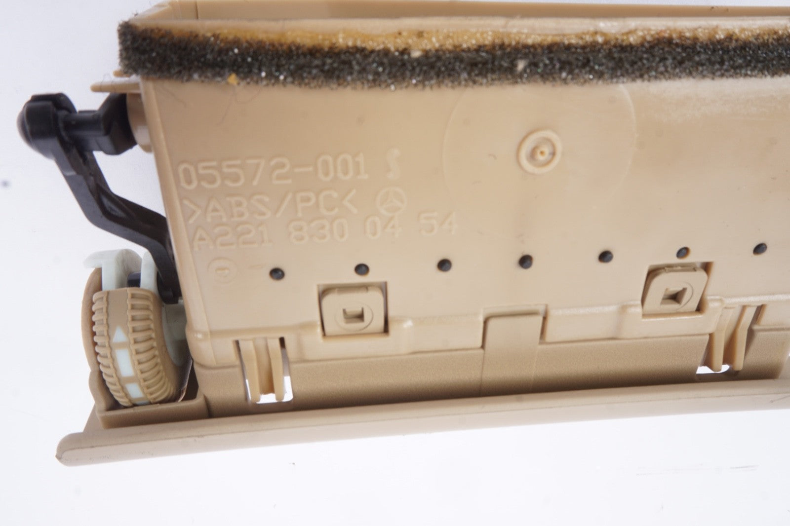07-13 Mercedes W221 S550 S400 S63 Right Side B-Pillar AC A/C Air Vent beige OEM