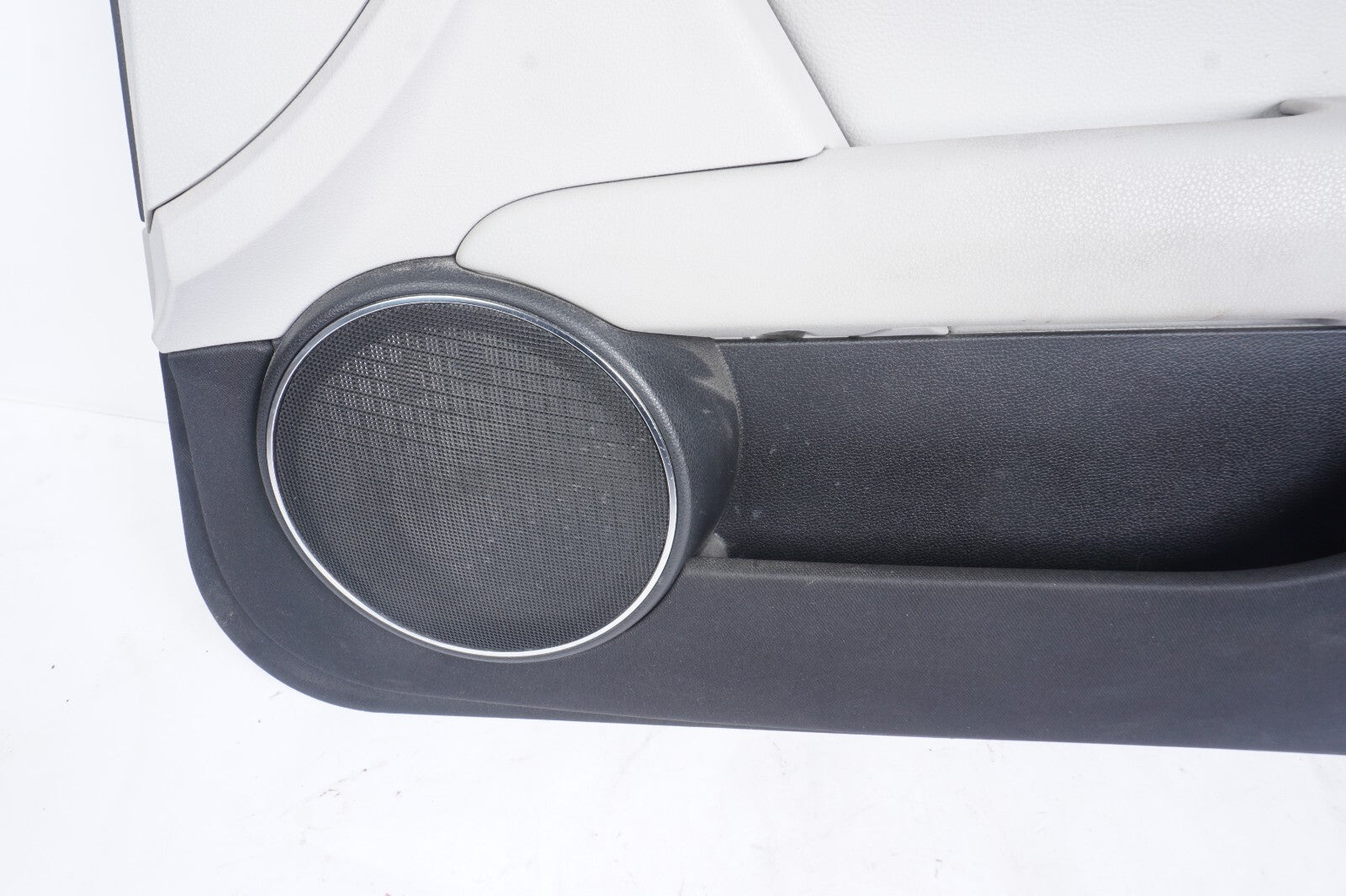 08-14 Mercedes C250 C300 C350 Front Right Passenger Door Panel Trim OEM