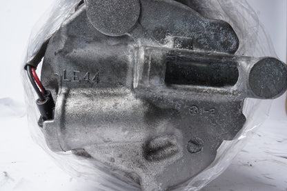 11-14  Mercedes W221 S550 CL550 A/C Air Conditioning Compressor 0022306211 OEM