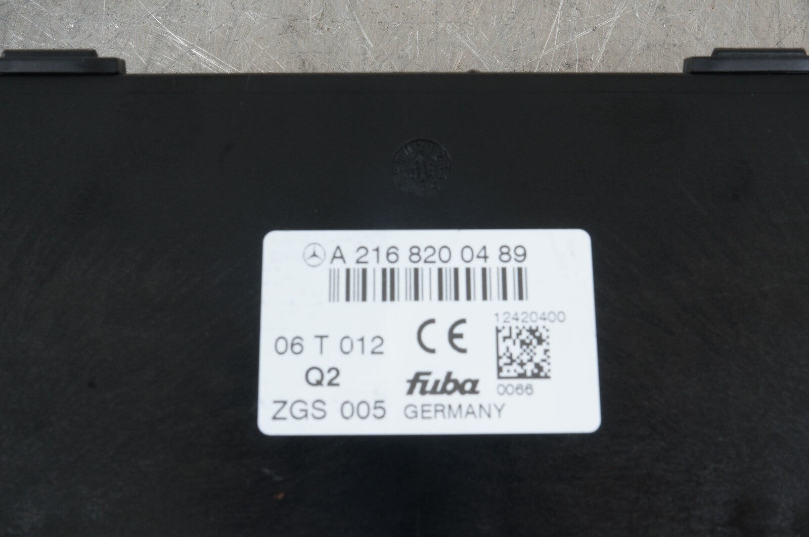 07 - 10 Mercedes W216 CL550 CL600 Antenna Amp Amplifier Booster 2168200489 OEM