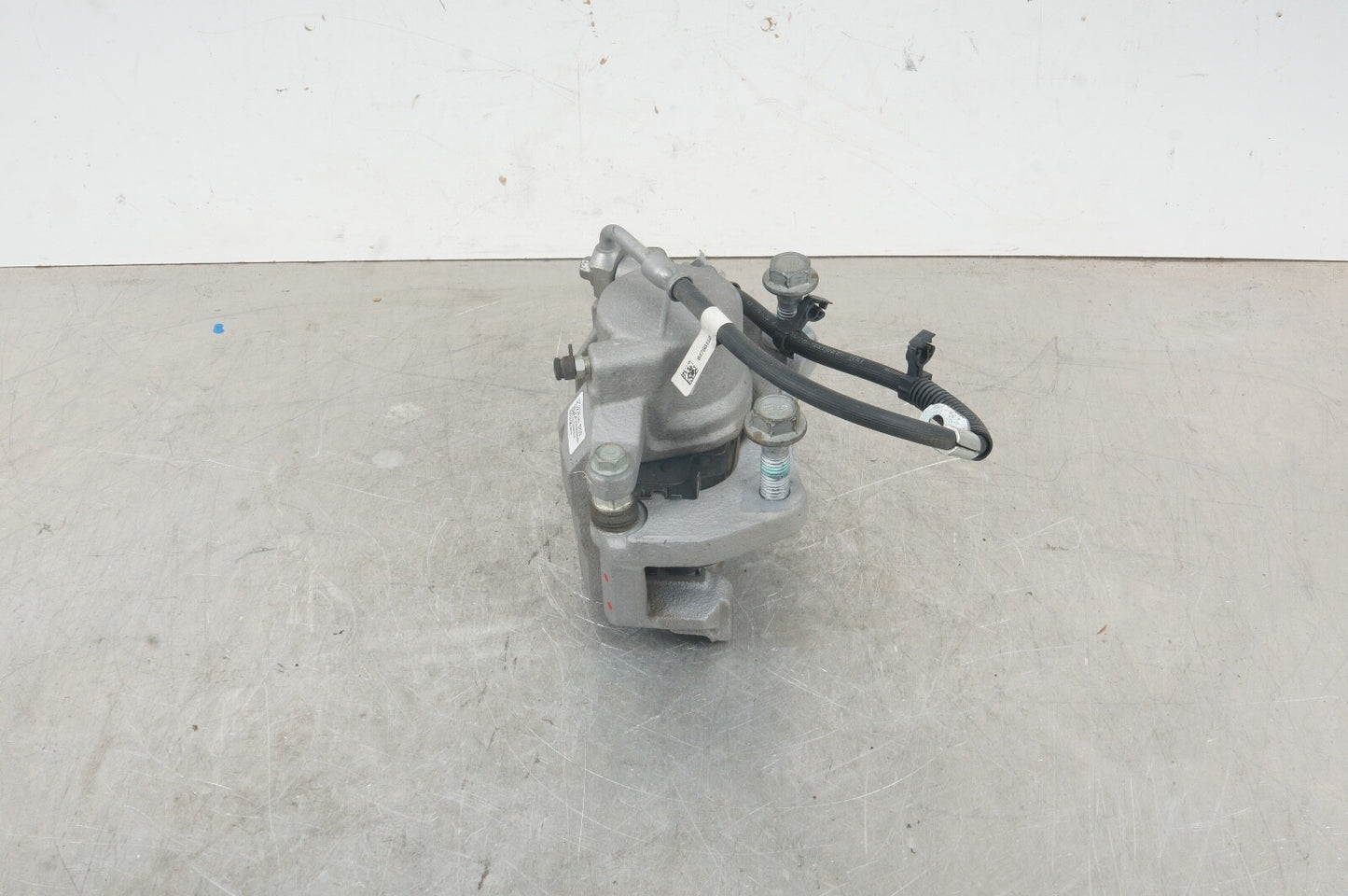 2020-2023 CADILLAC CT4 FRONT RIGHT PASSENGER SIDE ABS BRAKE CALIPER OEM