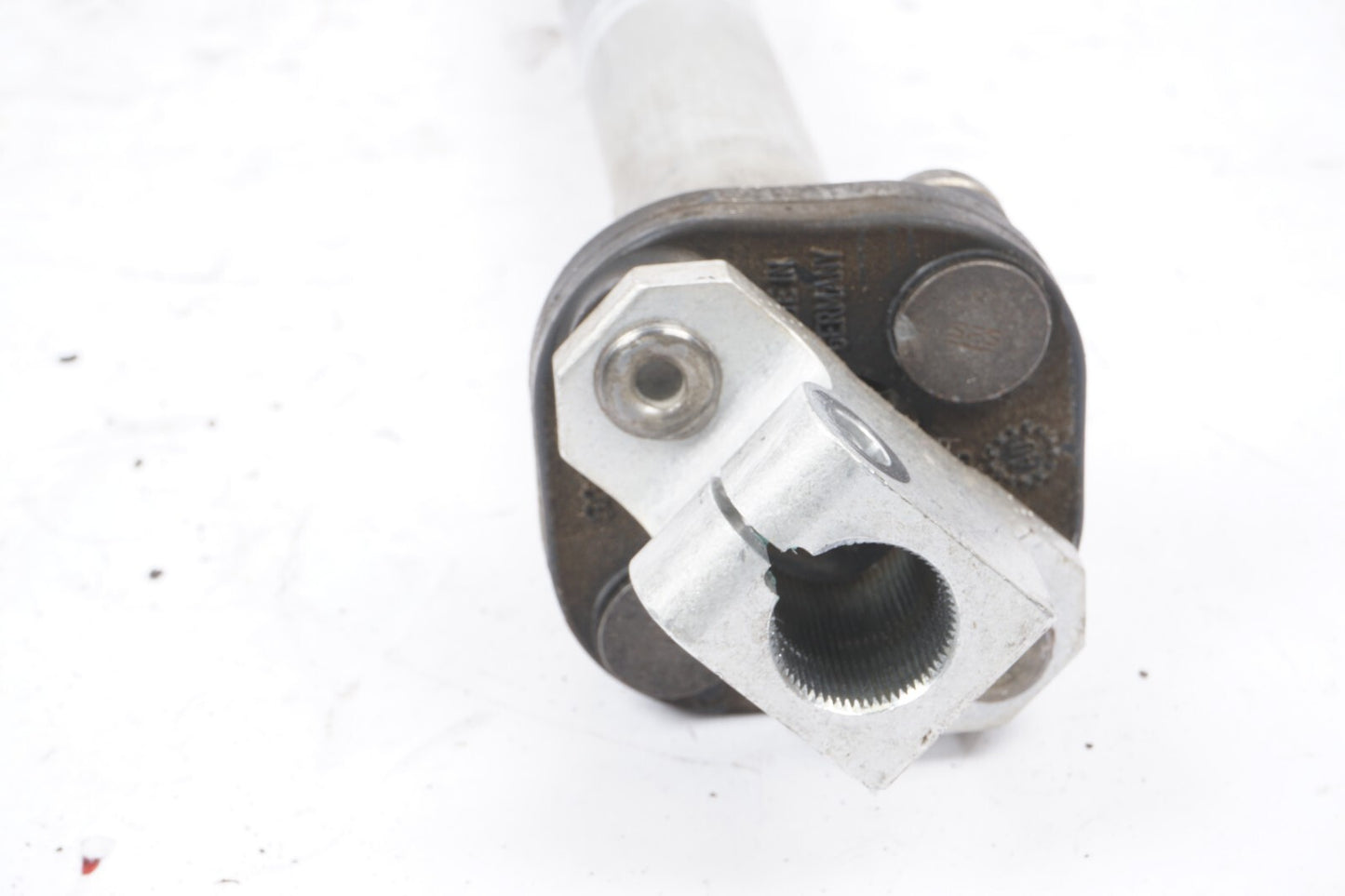 13 - 18 BMW 650i F06 RWD Steering Column Lower Shaft Joint  OEM