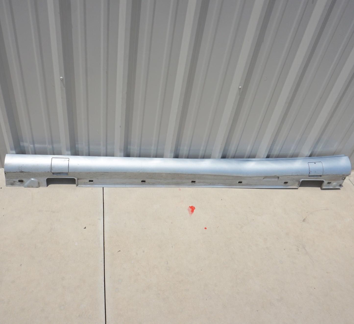11-16 Mercedes W212 E350 Left Driver Side Skirt Rocker Molding Panel Silver OEM