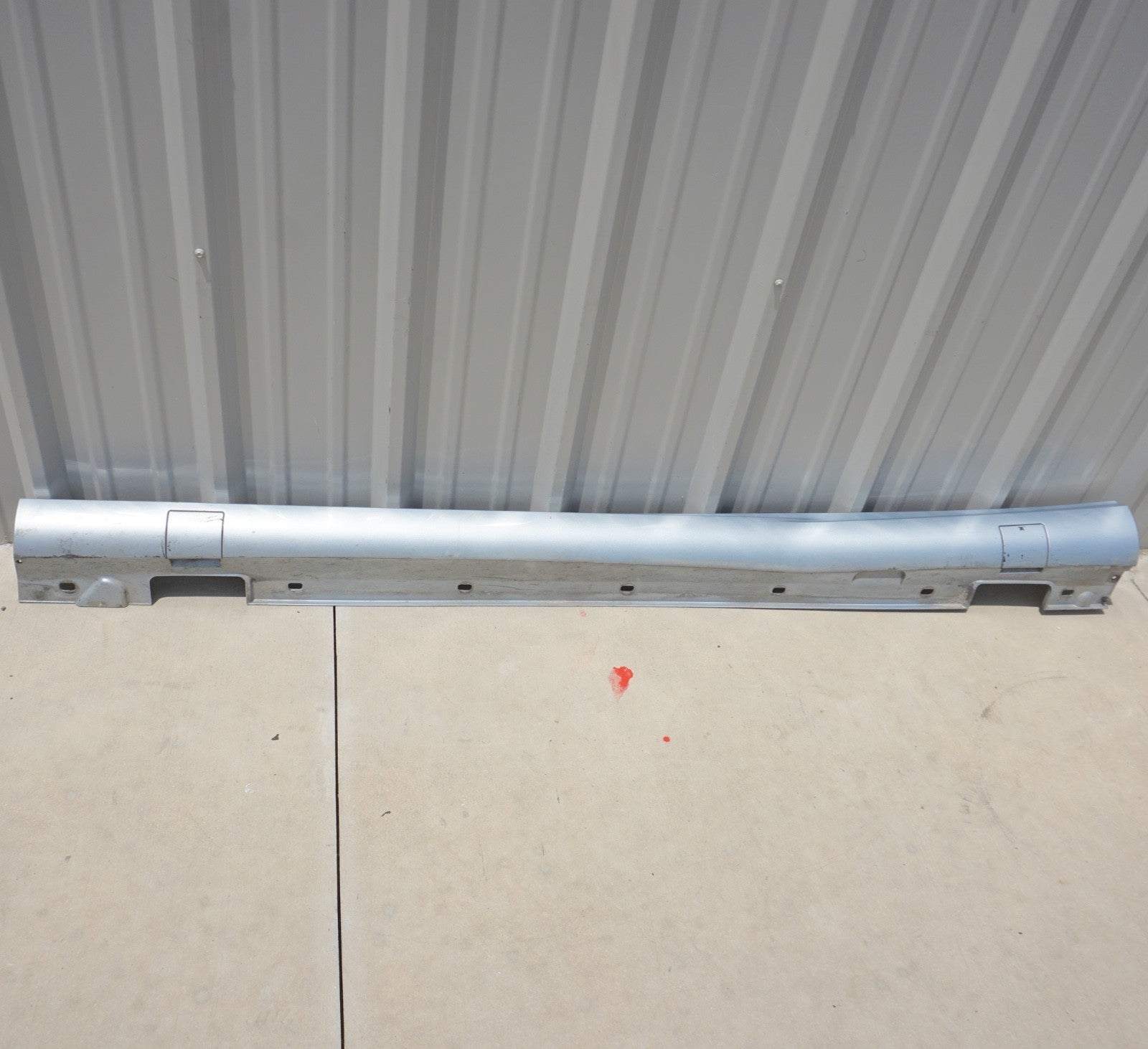 11-16 Mercedes W212 E350 Left Driver Side Skirt Rocker Molding Panel Silver OEM