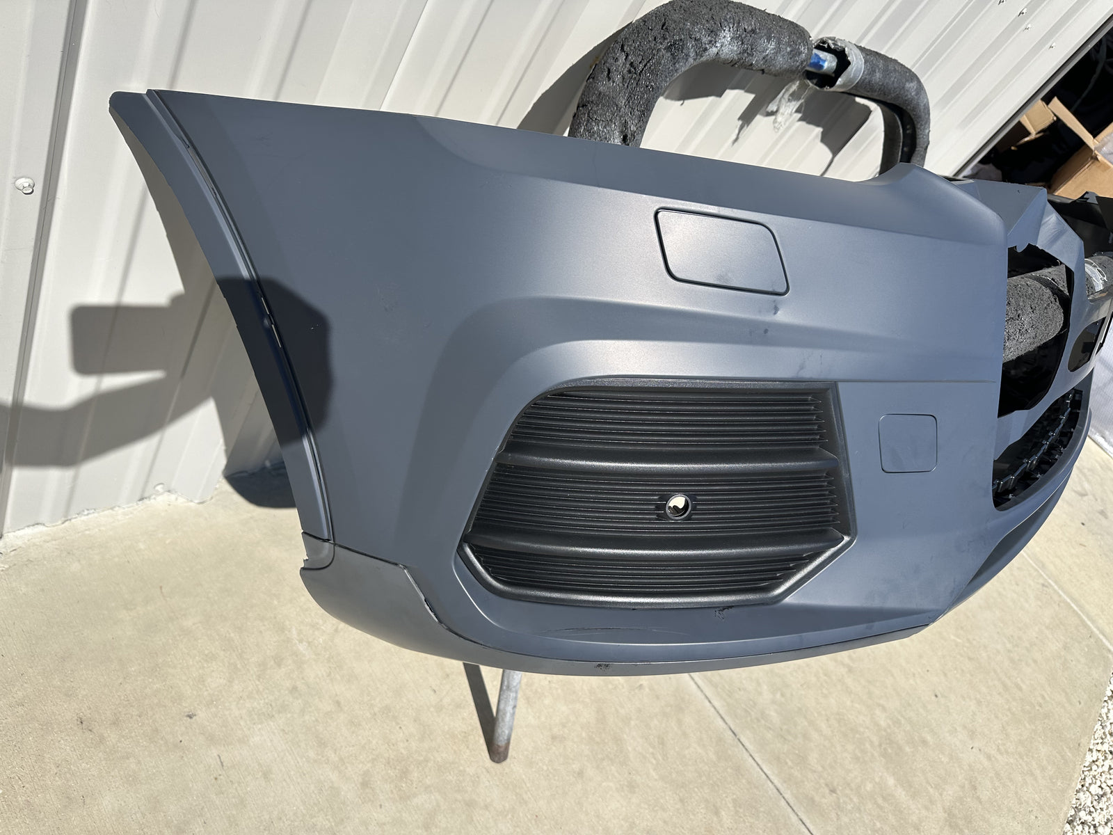 For 2018 Audi Q3 New Front Bumper Cover Primed Without Side Light Hole
