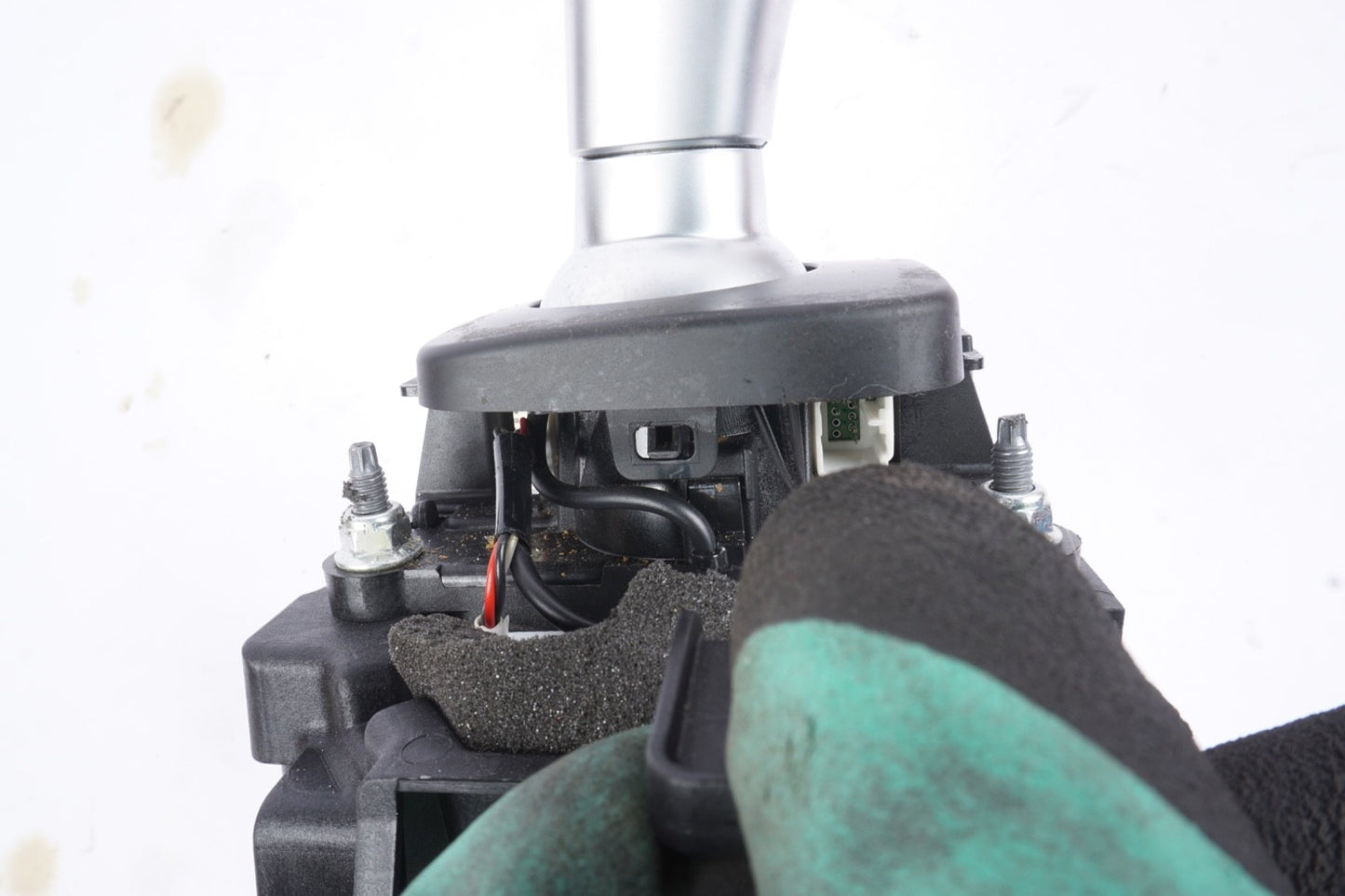 2018 - 2019 ALFA ROMEO STELVIO AUTOMATIC TRANSMISSION GEAR SHIFTER LEVER OEM