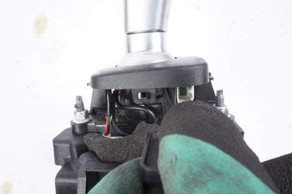 2018 - 2019 ALFA ROMEO STELVIO AUTOMATIC TRANSMISSION GEAR SHIFTER LEVER OEM