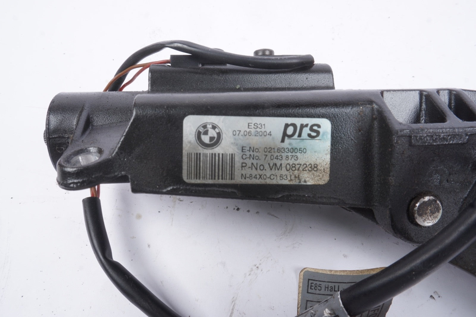 2003 - 2008 BMW Z4 - LEFT Convertible TOP Folding Latch / LOCK 7043873