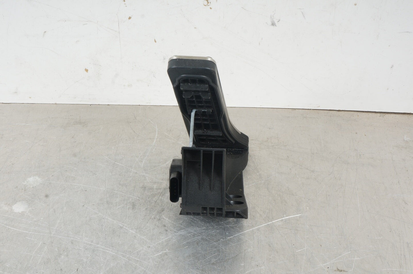 12-20 Mercedes SL450 SLK Gas Brake Accelerator Pedal Set 1702900182 OEM