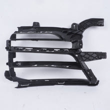 For 2019-2022 Porsche Macan Right Side Front Bumper Fog Light Cover Bracket