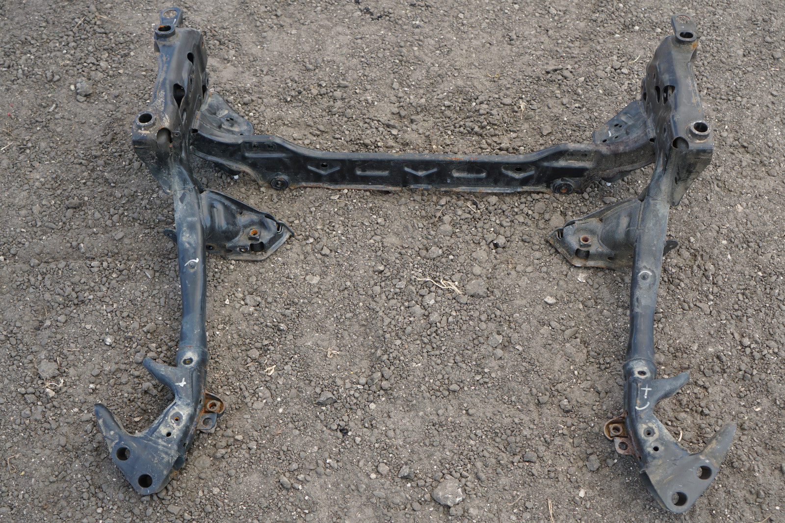 2012 2013 2014 2015 2016 2017 AUDI A6 S6 A7 S7 RS7 FRONT UNDERCARRIAGE SUBFRAME