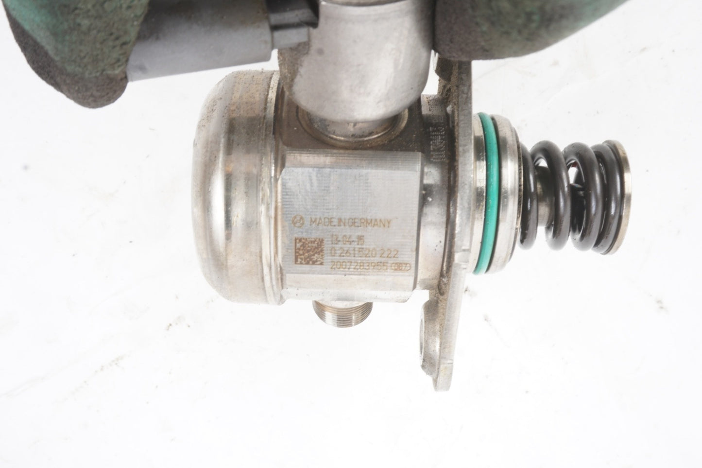 2011 - 2014 Mercedes W216 CL550 4.6L V8 AWD High Pressure Fuel Pump OEM