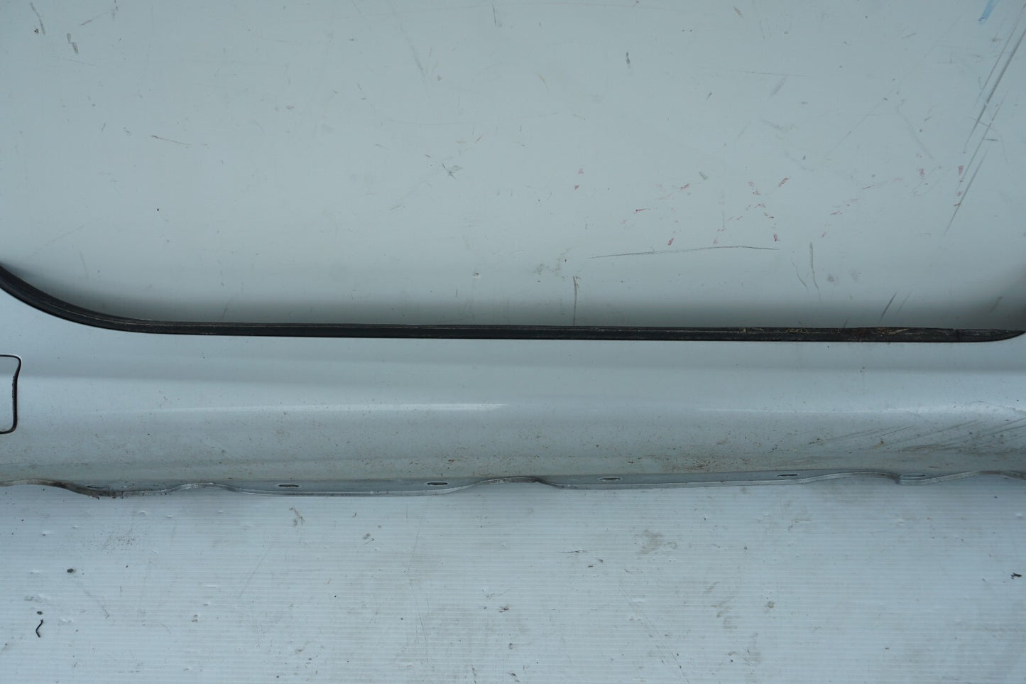 2003-2008 Mercedes-Benz SL500 RIGHT PASSENGER SIDE ROCKER PANEL SKIRT MOLDIN OEM