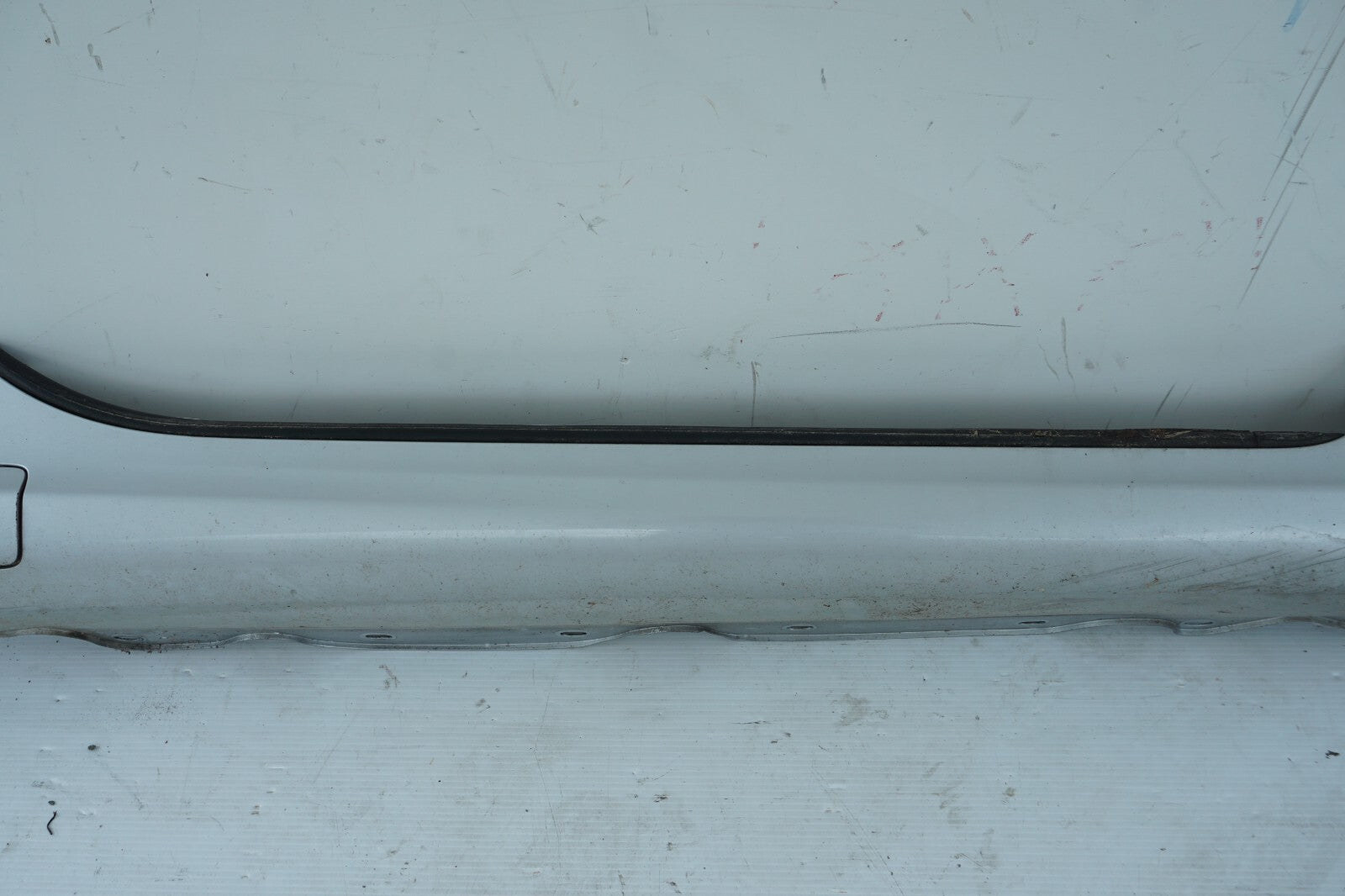 2003-2008 Mercedes-Benz SL500 RIGHT PASSENGER SIDE ROCKER PANEL SKIRT MOLDIN OEM