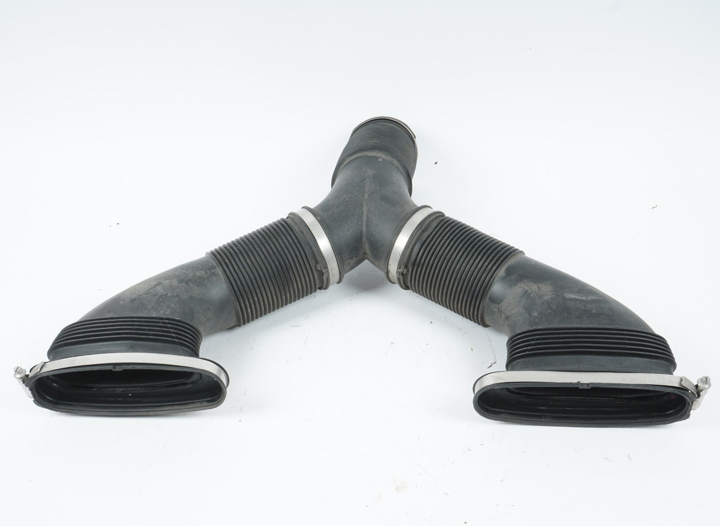 10 - 16 PORSCHE PANAMERA 3.6L AIR INTAKE DUCT INLET TUBE OEM