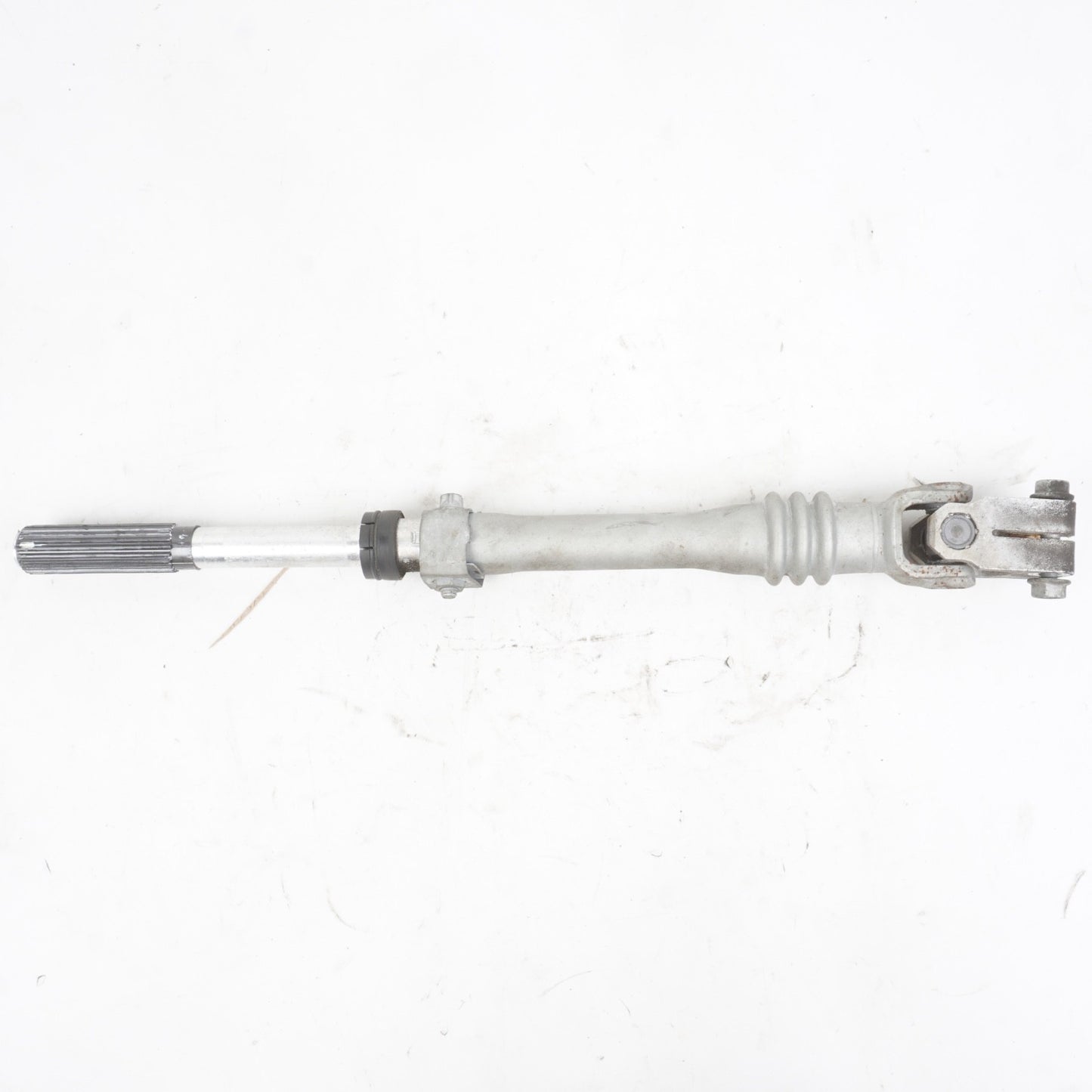 2012 - 2015 Mercedes W204 C250 1.8L Power Steering Gear Shaft 2044620078