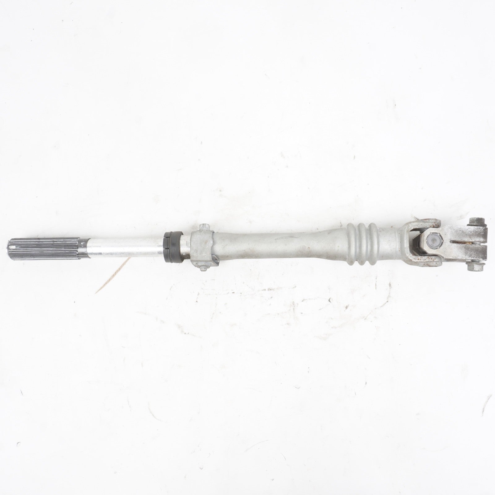2012 - 2015 Mercedes W204 C250 1.8L Power Steering Gear Shaft 2044620078