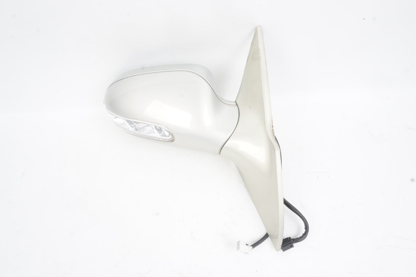 2003 - 2008 Mercedes R230 SL500 Front Right Side Mirror Door Rear View