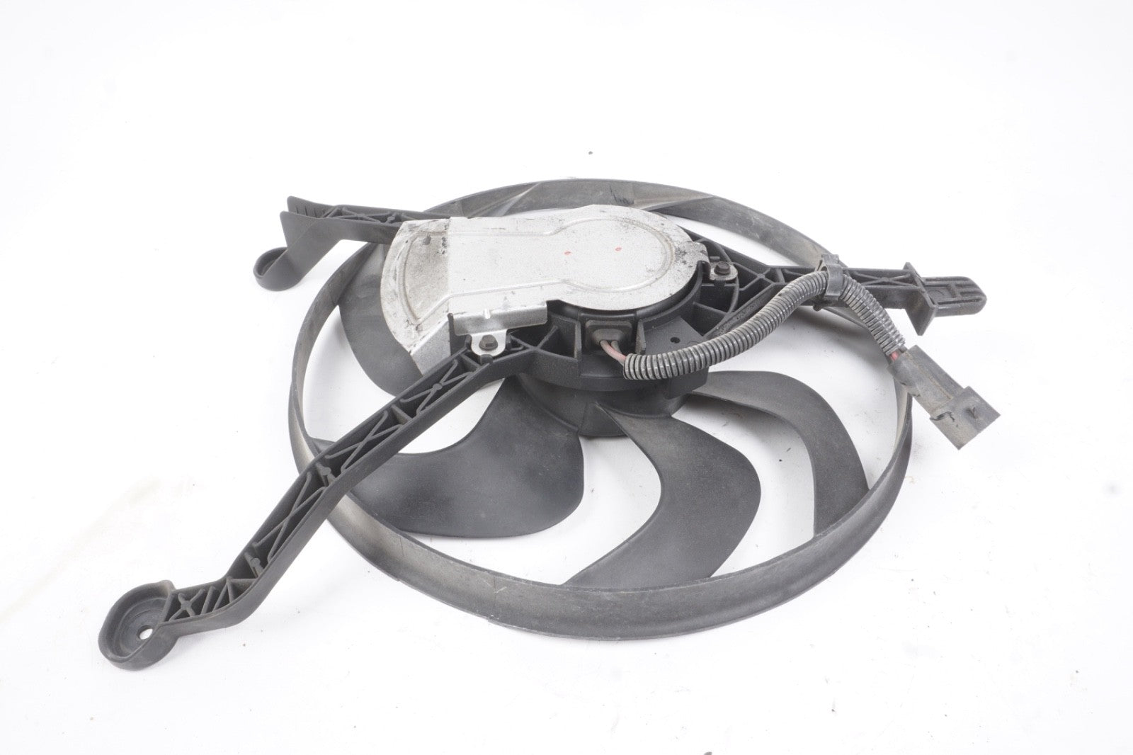 1993 Cadillac Allante Right Radiator Engine Cooling Fan Blower Motor