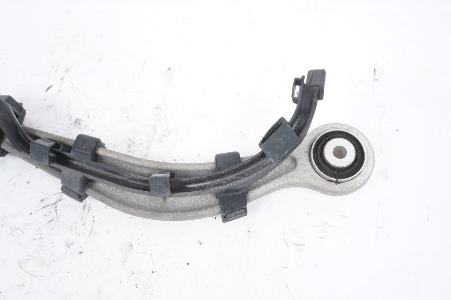 13 - 18 BMW 650i F06 RWD Rear Left Driver Side Upper Control Arm OEM