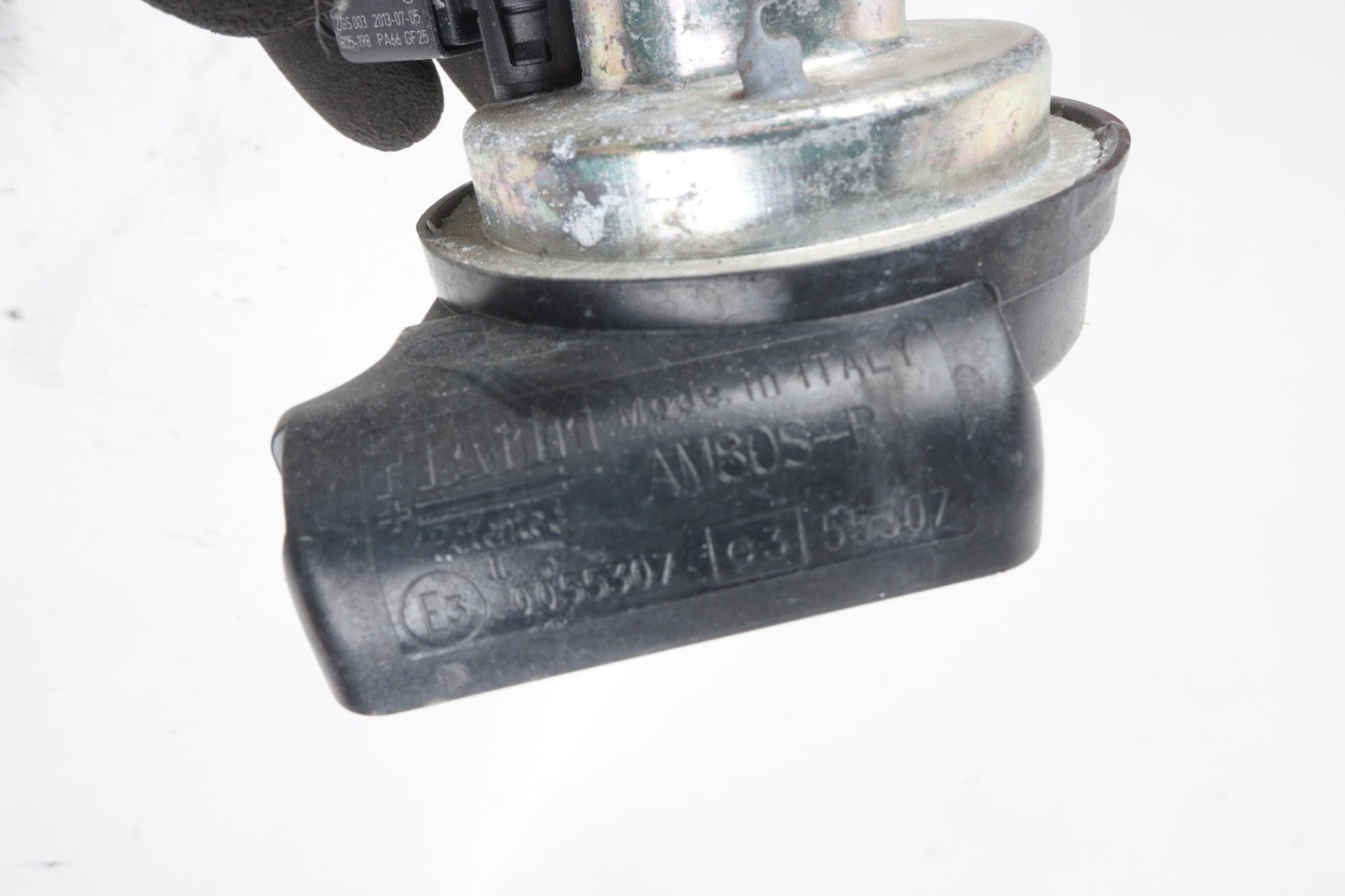 2010 - 2018 Mercedes C350 Horn Signal OEM